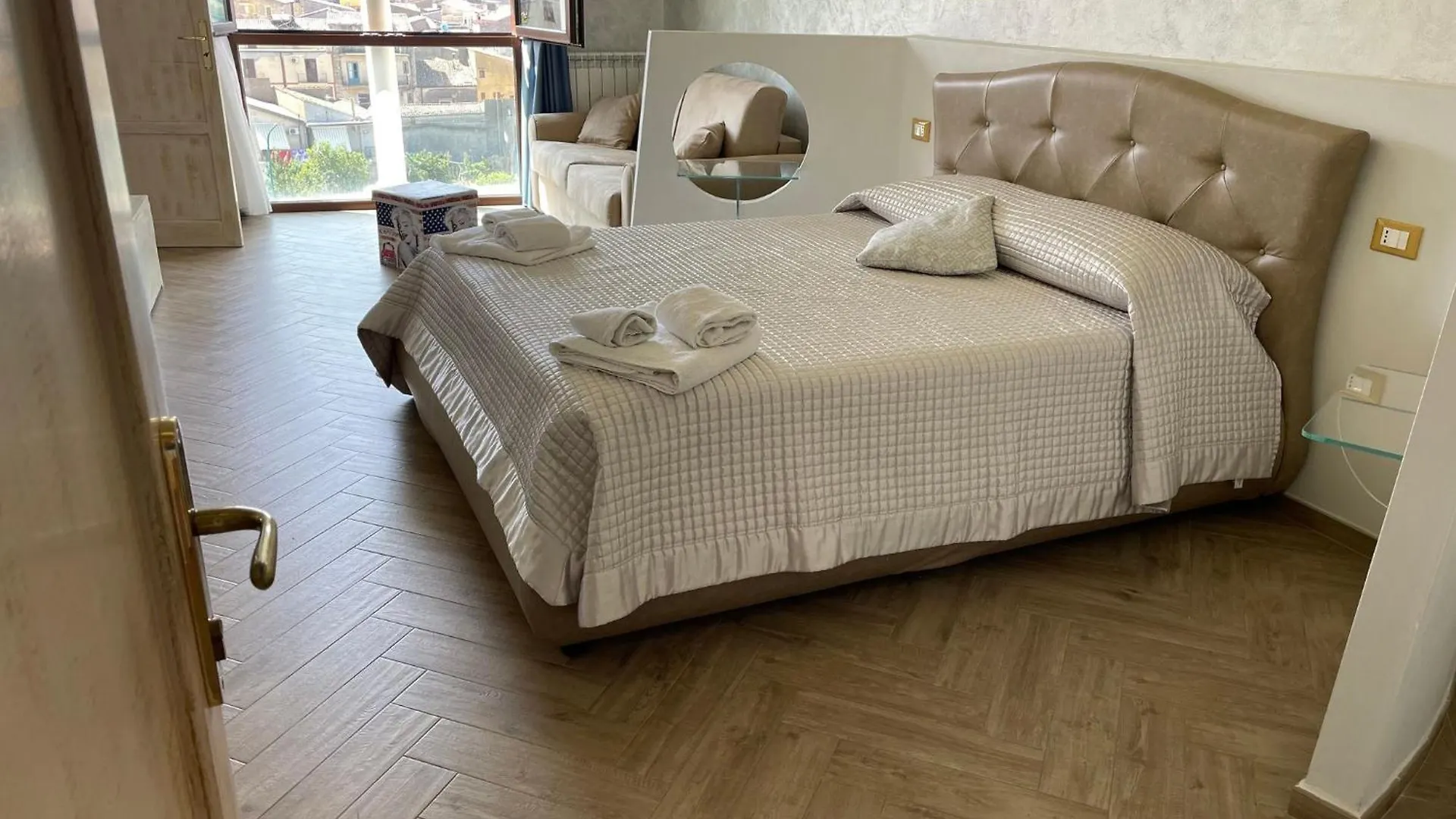 Casa Vacanze Prezioso Hotel Bisacquino 0*,  Italy