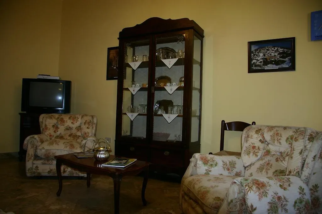 Hotel Casa Vacanze Prezioso Bisacquino 0*,