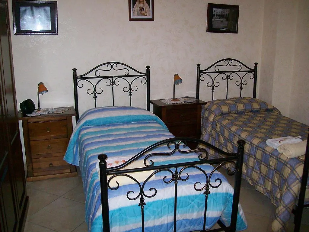 Guest house Casa Vacanze Prezioso Hotel Bisacquino Italy